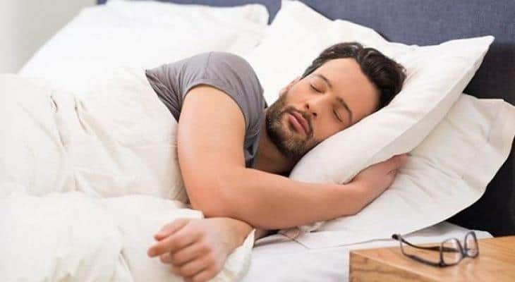يلعب الزنك دورا هاما في تحقيق النوم العميق